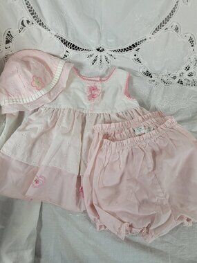 Vintage Little Bitty 18month 4Piece Set Girls Pink Pinafore Bloomers and Hat